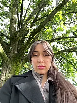 emiliasommer online show from 09.27.25