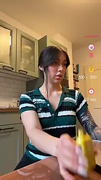 emiliasommer online show from 10.06.25