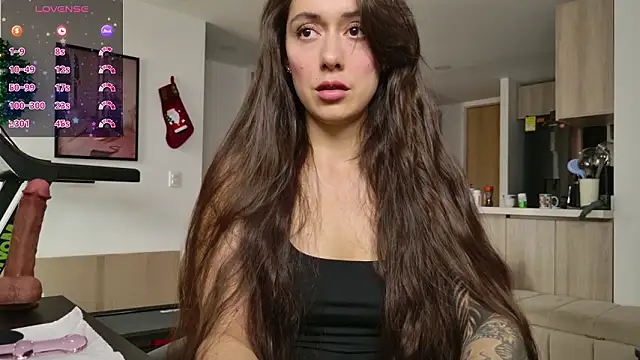 Snapshot of emiliasommer chatting on 02.17.26 emiliasommer online show from 02.17.26