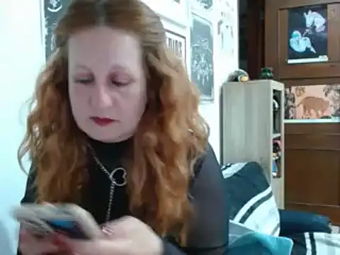 Snapshot of ViioletaMora chatting on 05.31.26 ViioletaMora online show from 05.31.26