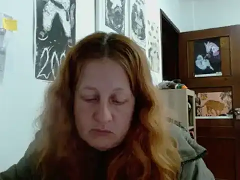Snapshot of ViioletaMora chatting on 06.10.26 ViioletaMora online show from 06.10.26