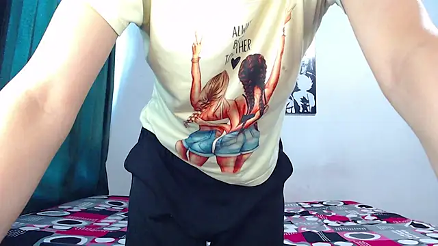 Snapshot of Ariel_Zeo1 chatting on 12.10.24 Ariel Zeo1 online show from 12.10.24