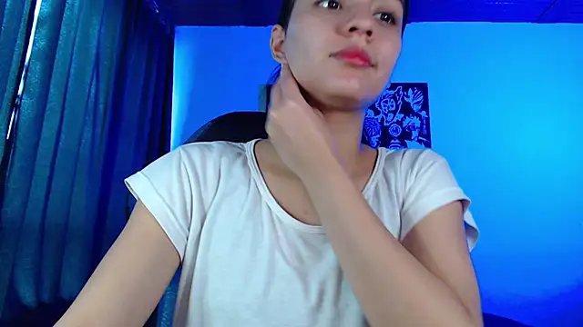 Snapshot of Ariel_Zeo1 chatting on 02.08.25 Ariel Zeo1 online show from 02.08.25