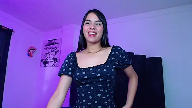 Snapshot of Ariel_Zeo1 chatting on 10.08.25 Ariel Zeo1 online show from 10.08.25