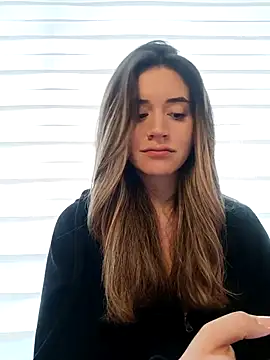 maliciaworld online show from 02.16.25