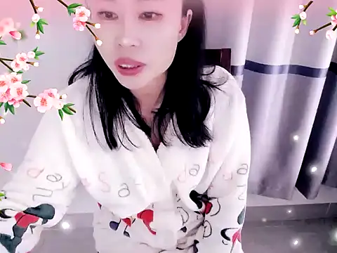 xiaoxuer online show from 12.10.24