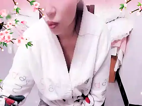 xiaoxuer online show from 02.19.25