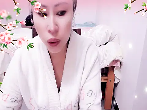 xiaoxuer online show from 02.27.25