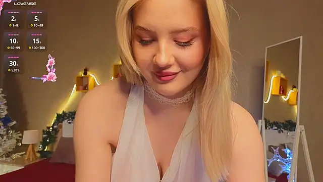 oliviabr0wn0 online show from 12.07.24