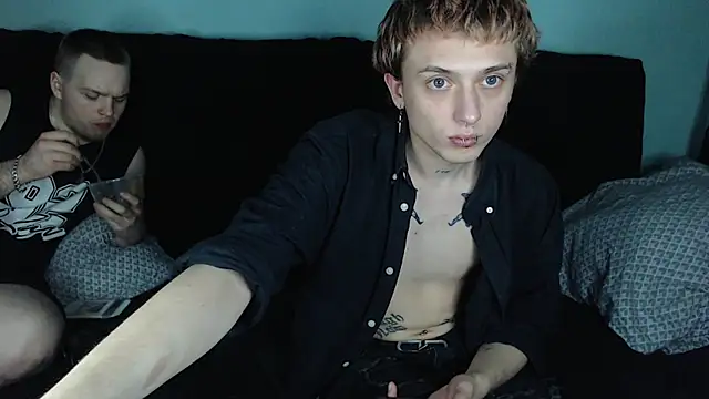 Snapshot of axxxturel chatting on 01.07.25 axxxturel online show from 01.07.25