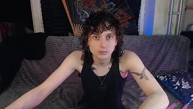 Snapshot of axxxturel chatting on 06.06.26 axxxturel online show from 06.06.26