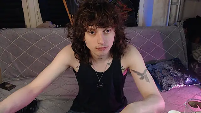Snapshot of axxxturel chatting on 06.16.26 axxxturel online show from 06.16.26