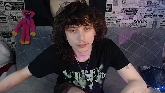 Snapshot of axxxturel chatting on 07.22.26 axxxturel online show from 07.22.26