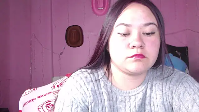 NikkiRous  online show from 03.08.25