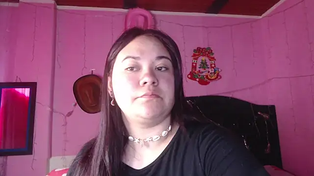 NikkiRous  online show from 11.03.25