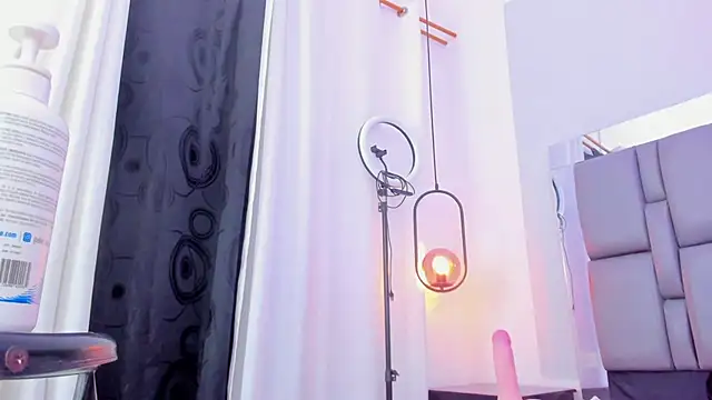 Emily Gil1 online show from 02.07.25