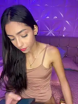 Ema azel online show from 12.19.24