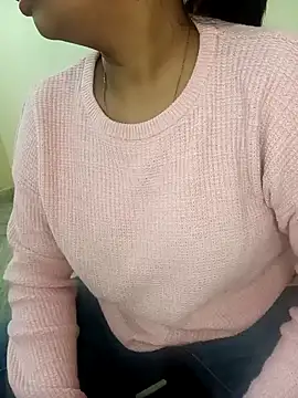 Im Cute online show from 12.15.24