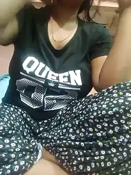 Im Cute online show from 03.20.25