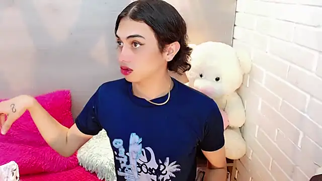 Daniela Pink  online show from 11.07.25