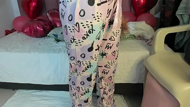 Snapshot of Tahira_21_ chatting on 02.13.26 Tahira 21 online show from 02.13.26