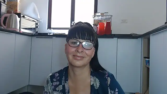 HellenLatin online show from 06.18.26
