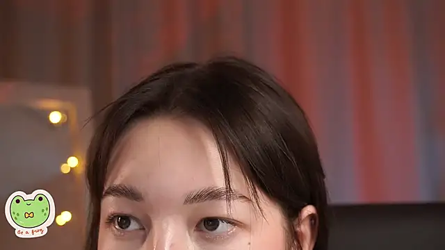Snapshot of Sarah_Son chatting on 01.15.25 Sarah Son online show from 01.15.25