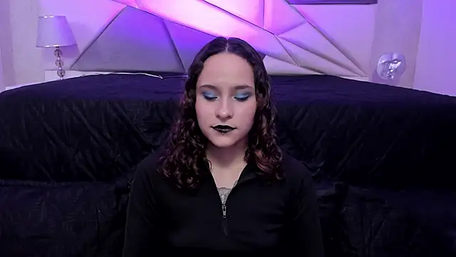 Snapshot of AnnyThompson_ chatting on 02.02.25 AnnyThompson online show from 02.02.25