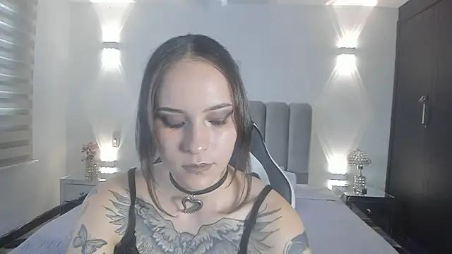 Snapshot of AnnyThompson_ chatting on 03.05.26 AnnyThompson online show from 03.05.26