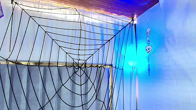 Zoe Curvy online show from 10.22.25