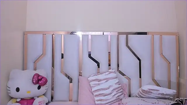 TifanyChill online show from 10.05.25