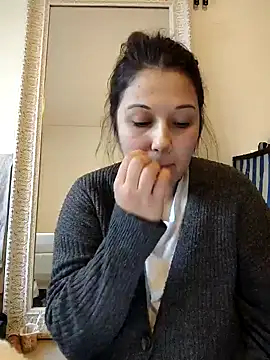 minette-sexy online show from 12.25.24