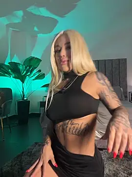 milaivanova online show from 11.22.25