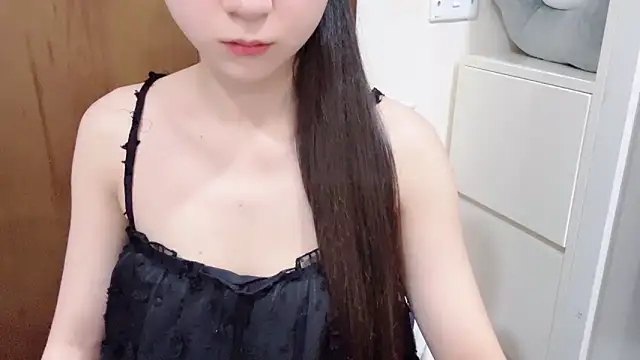 Snapshot of KaleAnisa chatting on 05.27.26 KaleAnisa online show from 05.27.26
