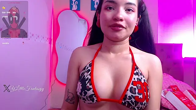 Snapshot of lauvelez__ chatting on 06.03.26 lauvelez online show from 06.03.26