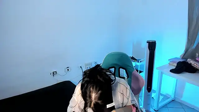 WandaDoll online show from 02.21.25