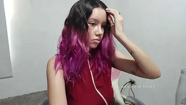 WandaDoll online show from 12.17.25