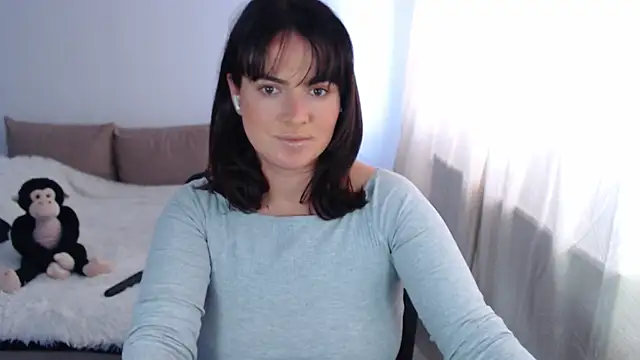 ChloeJewel1 online show from 04.19.26
