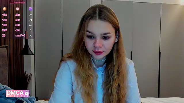 Molly sweetie online show from 11.28.25