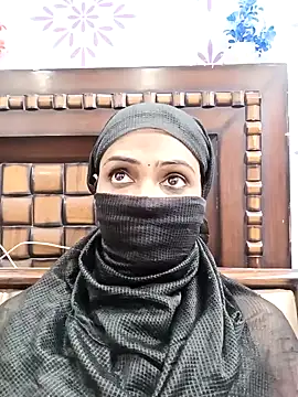 Yours-Bebo online show from 01.19.25