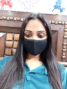 Yours-Bebo online show from 01.30.25