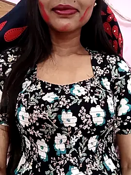 Yours-Bebo online show from 03.14.25