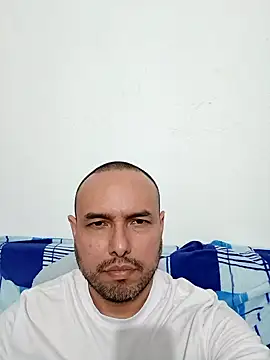 Snapshot of ElSunEagle chatting on 02.11.26 ElSunEagle online show from 02.11.26