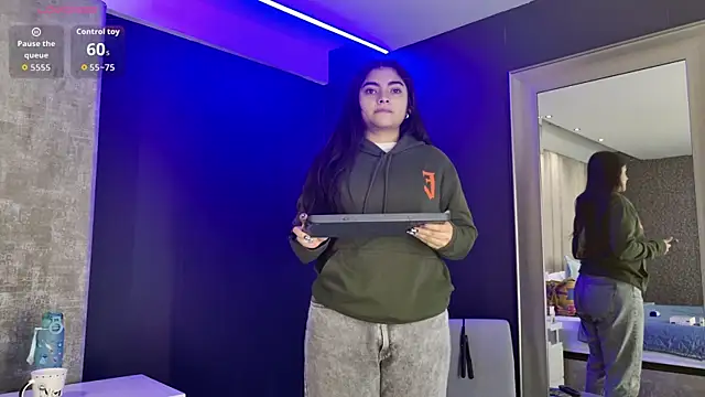 GiselOrtiz online show from 10.09.25