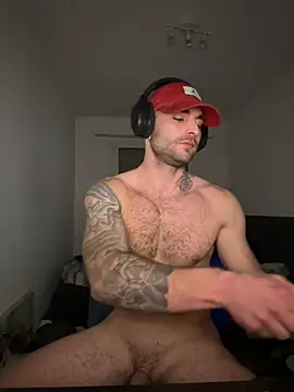 Snapshot of itsmehoneyhm chatting on 12.12.24 itsmehoneyhm online show from 12.12.24