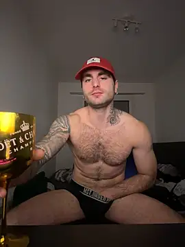 Snapshot of itsmehoneyhm chatting on 02.28.25 itsmehoneyhm online show from 02.28.25