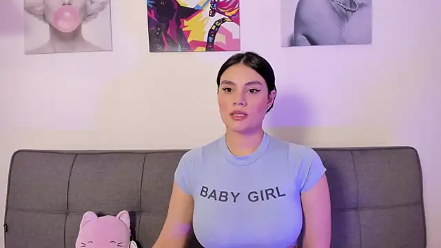 Snapshot of Maylin_Garcia chatting on 06.22.26 Maylin Garcia online show from 06.22.26