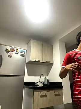 Leonarrrd 01 online show from 09.26.25