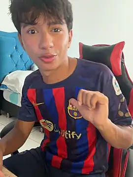 Leonarrrd 01 online show from 02.06.26