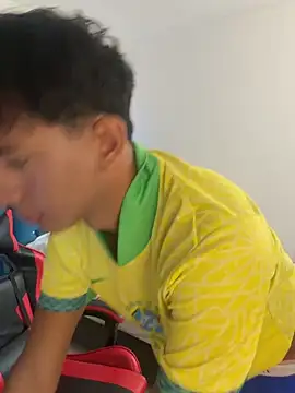 Leonarrrd 01 online show from 02.27.26